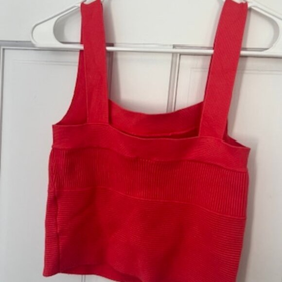 Abercrombie & Fitch Ottoman Tank - Picture 3 of 3